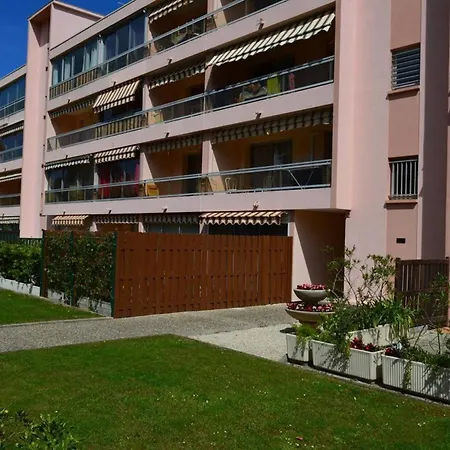 Apartment Agreable Avec Loggia, Garage Et A Proximite - 2 Couchages, - Fr-1-252-62